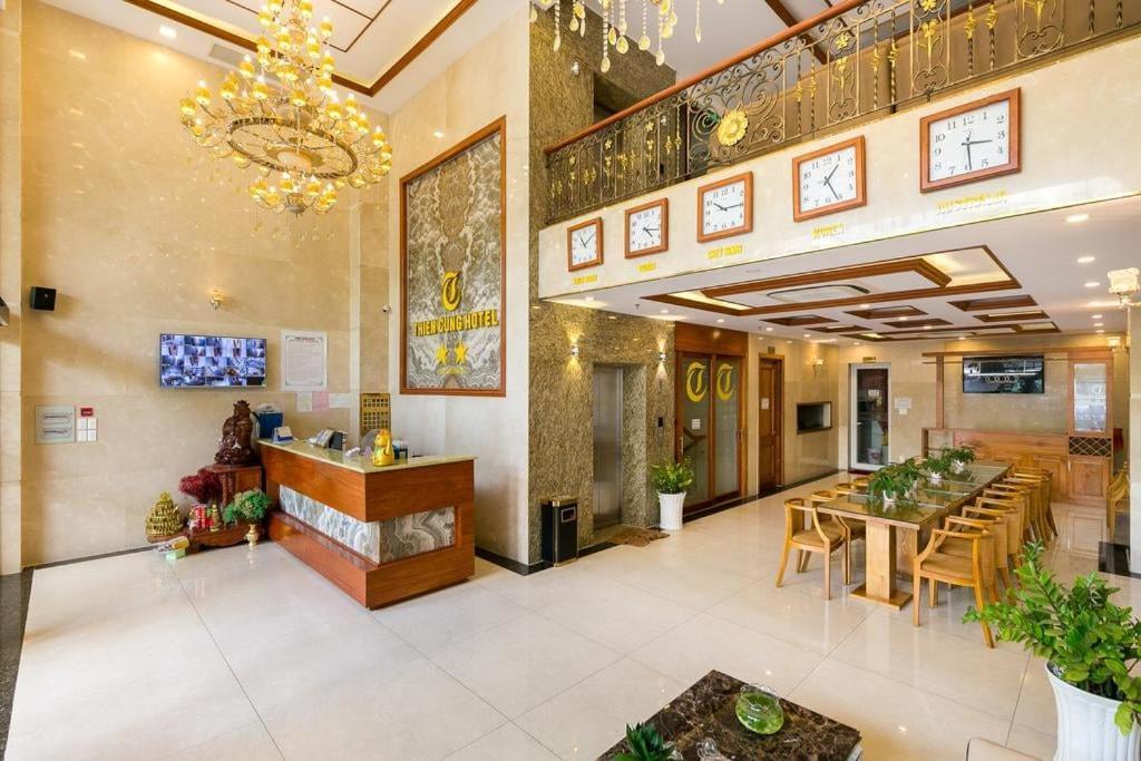 Khach San Thien Cung Hotel โฮจิมินห์ซิตี้ ภายนอก รูปภาพ